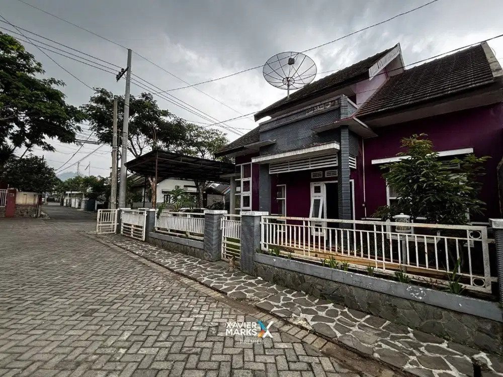 V1 Dijual Rumah Hook Siap Huni Strategis di Pesanggrahan Batu