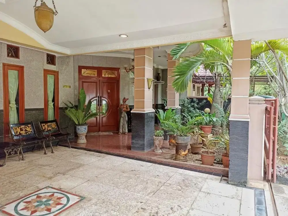 Rumah Mewah Furnished di Taman Bougenville Caman Jatibening