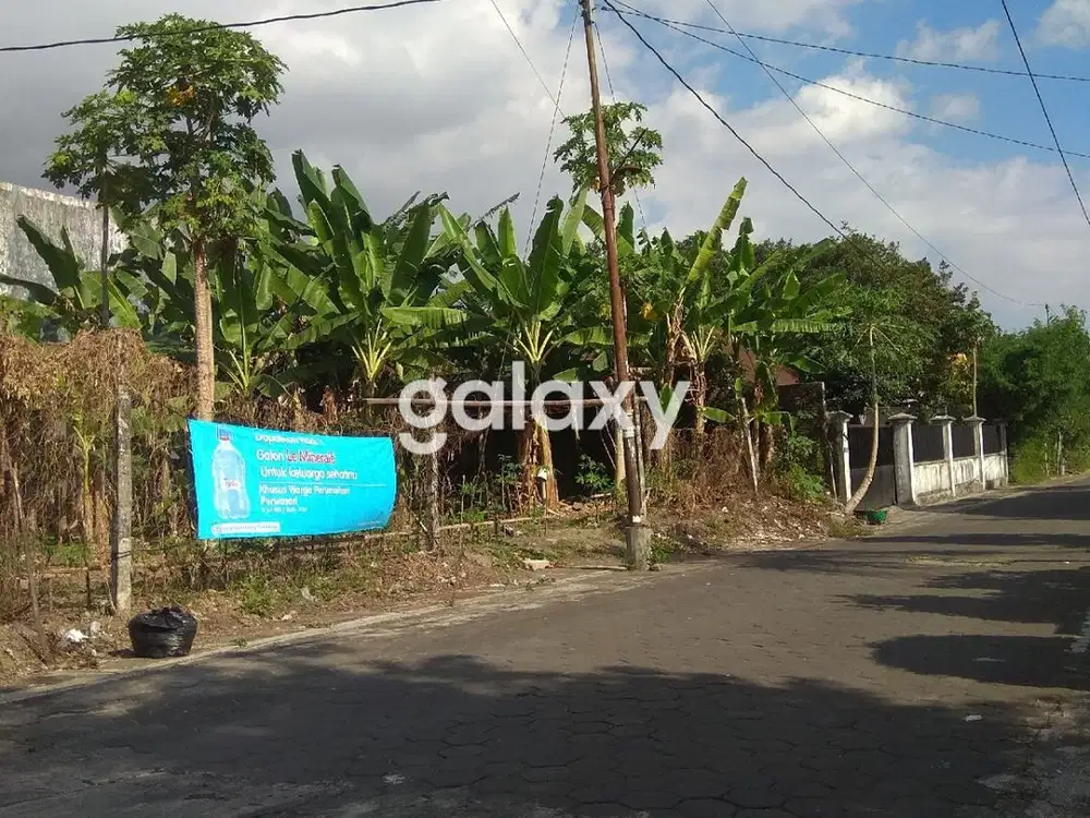 HANYA 100m dari Jl.Kaliurang, Dijual Tanah Hook - WI