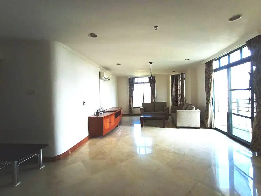 KONDOMINIUM GRAHA FAMILY REGENCY A Lt 10