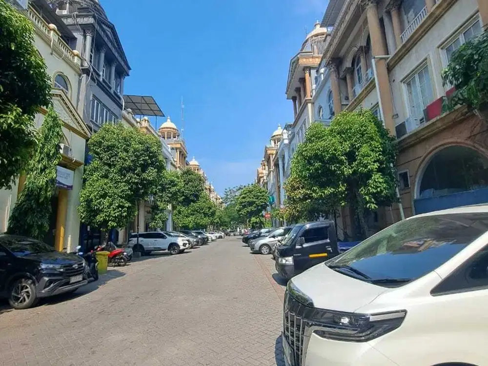 Ruko Cordoba Pantai Indah kapuk 4 lantai harga 4,95M nego tipis