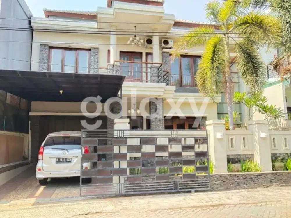 RUMAH SEMI VILLA 2 LANTAI IMAM BONJOL PEMECUTAN KLOD DENPASAR, BALI