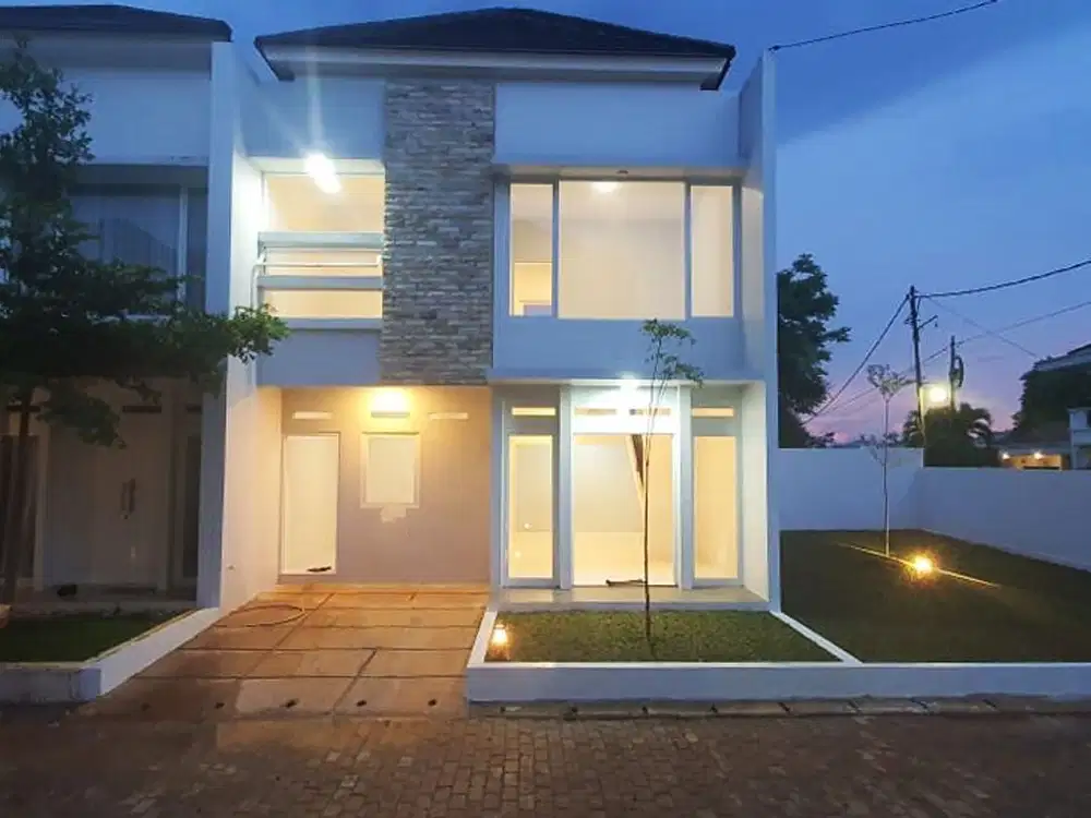 Tinggal 1 Unit, Rumah Cantik, hook, siap huni, dekat Kampus Budiluhur