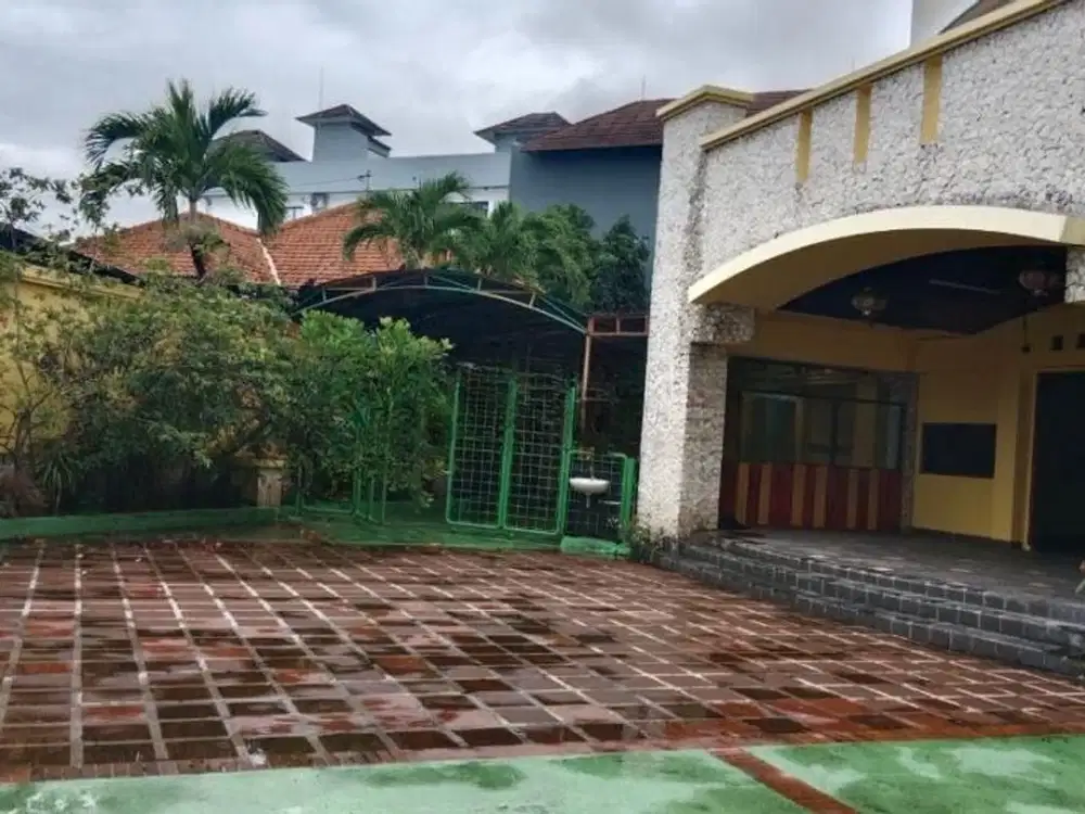 DIJUAL RUMAH GEDUNG & SEKOLAH MERTASARI SIDAKARYA DENPASAR, BALI