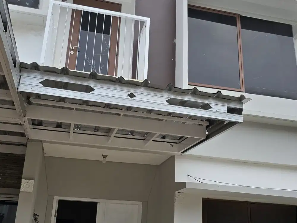 Rumah 2 Lantai Siap Huni di Cluster Cassia, JGC, Cakung