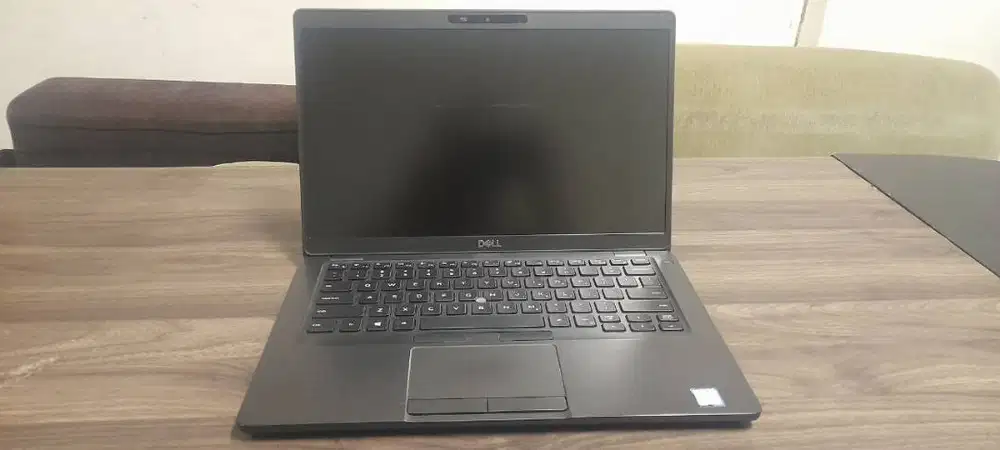 Dell Latitude 5400 i5-8265U 16GB 256GB Black Bekas