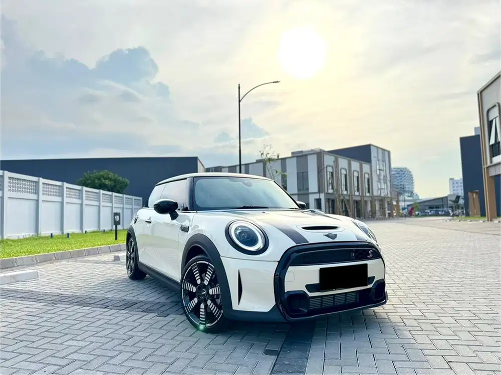 (KM 500 Perak) Mini Cooper 2.0 S 3 Doors New Profile LCI Putih 2022