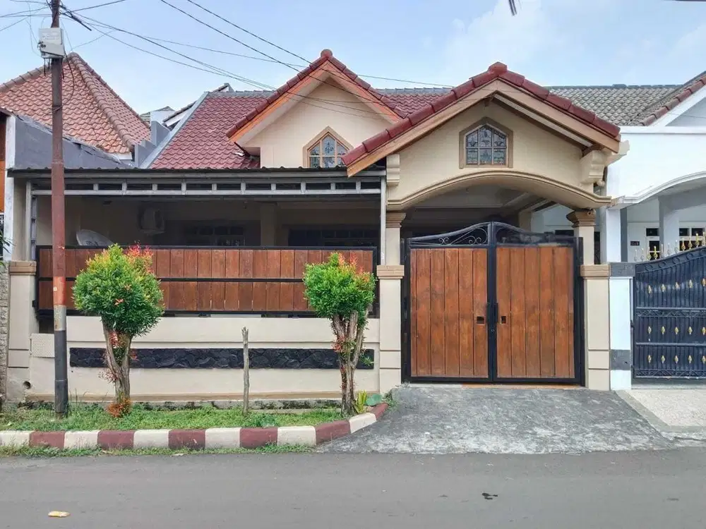 Rumah di Jalur Komersial Villa Bogor Indah Bogor Utara
