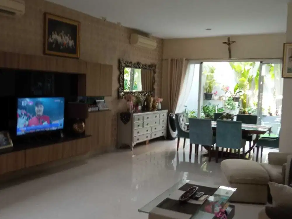 Dijual Rumah Di Cluster D'banyan JGC Cakung Jakarta Timur