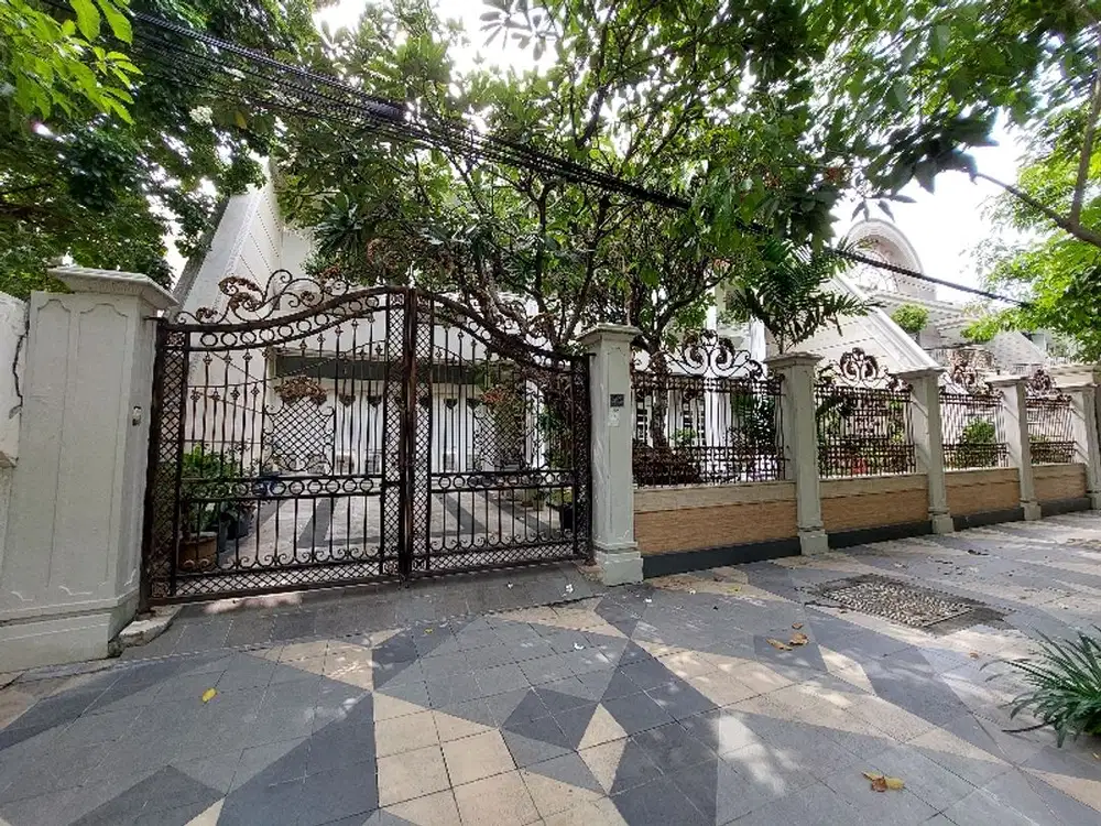 Dijual Rumah Jl Ry Dharma Husada Indah Surabaya