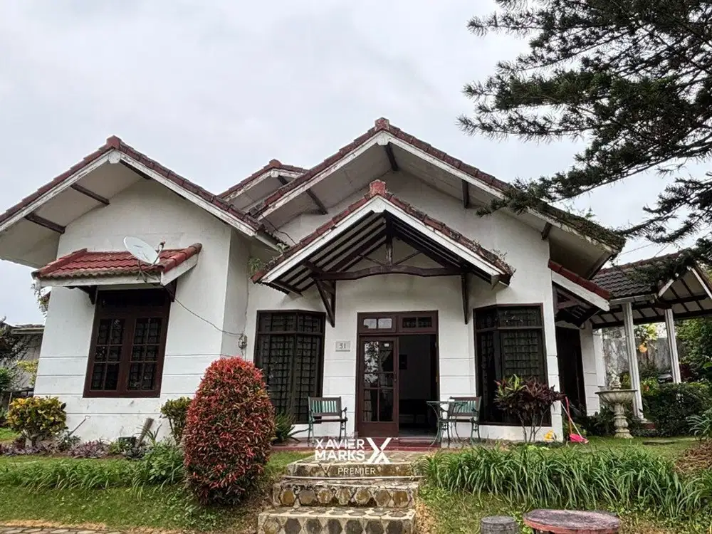V1 Dijual Villa Asri Taman Luas Poros Jalan di Abd Gani Batu