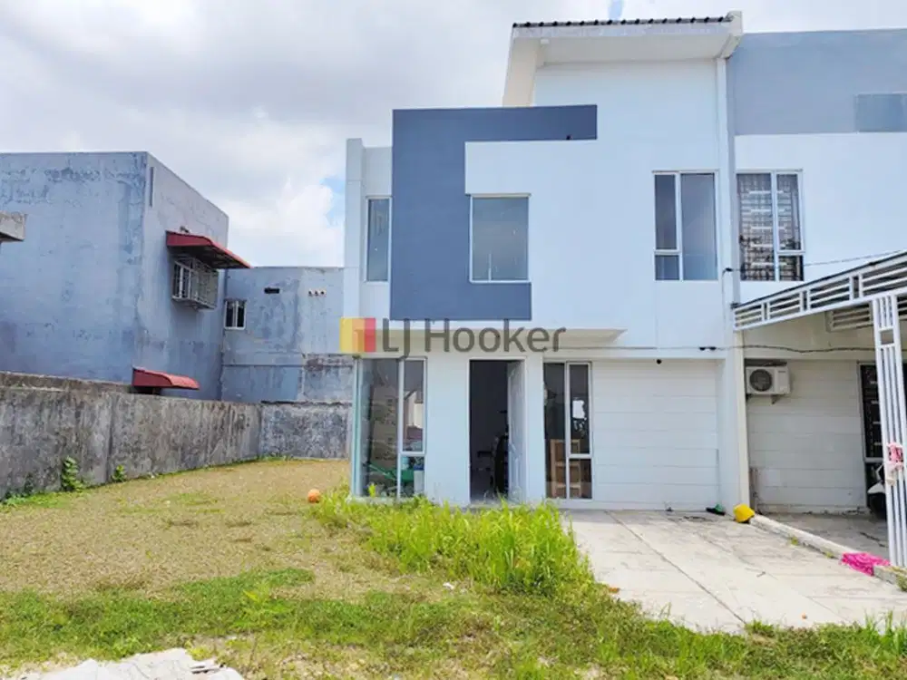 Rumah Cluster Hook 2 Lantai Di Puri Selebriti