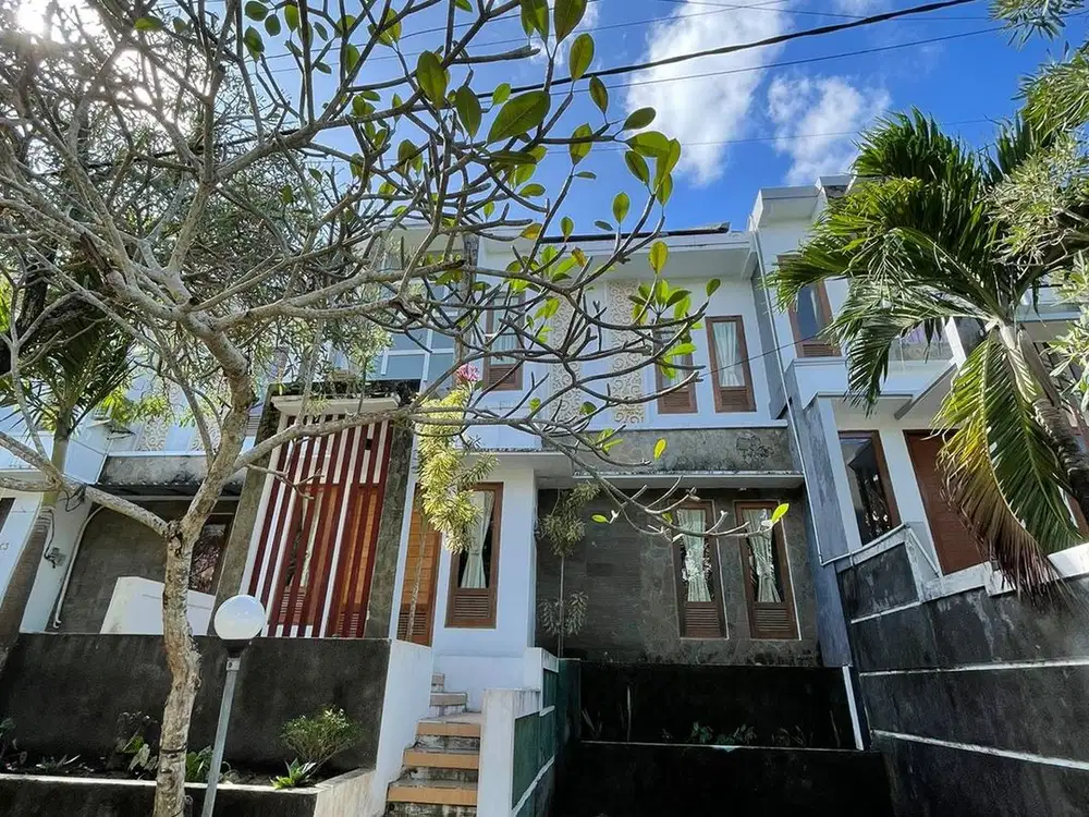 Rumah Perum Samatha Mumbul 2 lantai