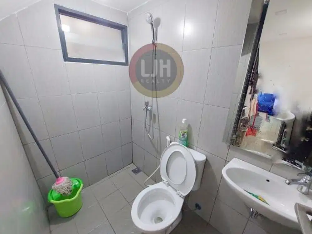 Dijual Rumah di Lavish Hill Batam Kota