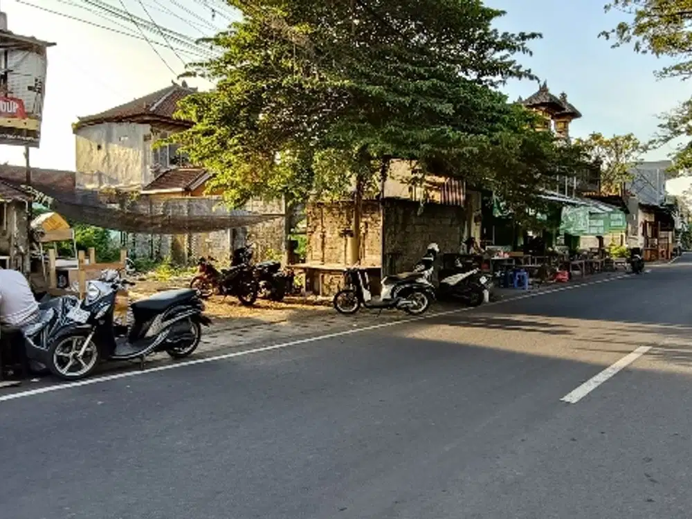 Tanah Langka Sunset Road Kuta Bali