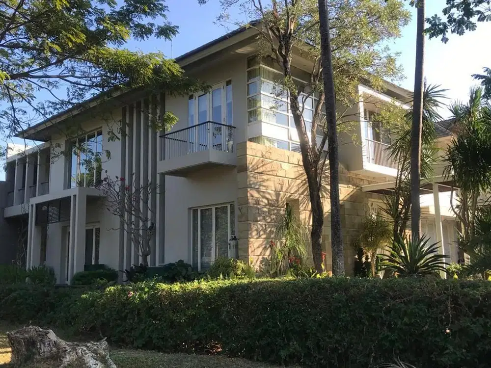 JUAL RUMAH MEWAH FULL FURNISHED SIAP HUNI DI CITRALAND