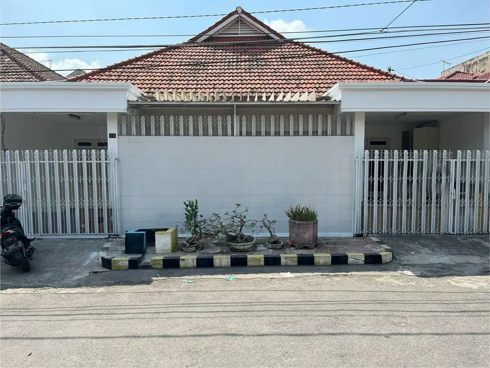 Rumah Siap Huni 2 Lantai Turun Harga di Darmo Baru Barat