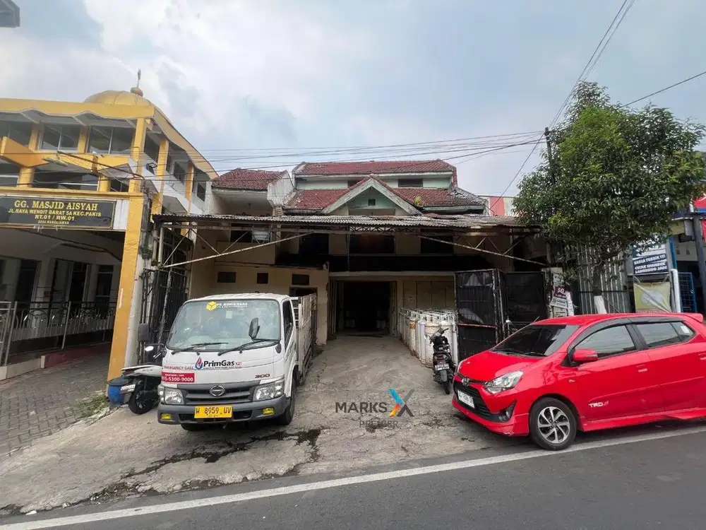 Dijual rumah usaha atau Ruko di Raya wendit Malang