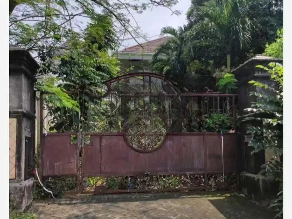 Rumah Golf view Raya Bukit Golf Citraland Surabaya Barat