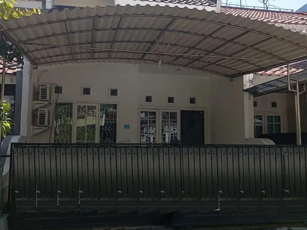 RUMAH di Taman Mutiara area Pakuwon City,Surabaya timur