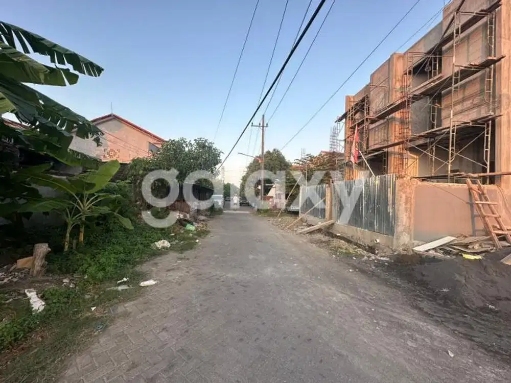 Tanah Tenggilis Mejoyo Selatan