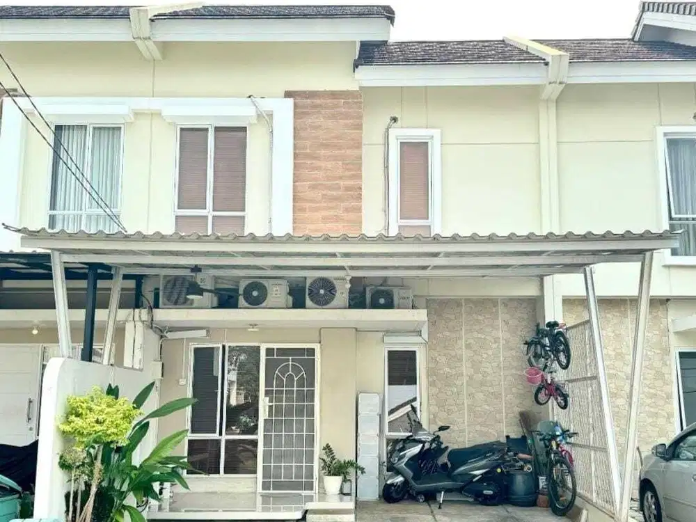 Rumah bagus, ada attick kamar tidur 4 di  Paradise Serpon City tangsel