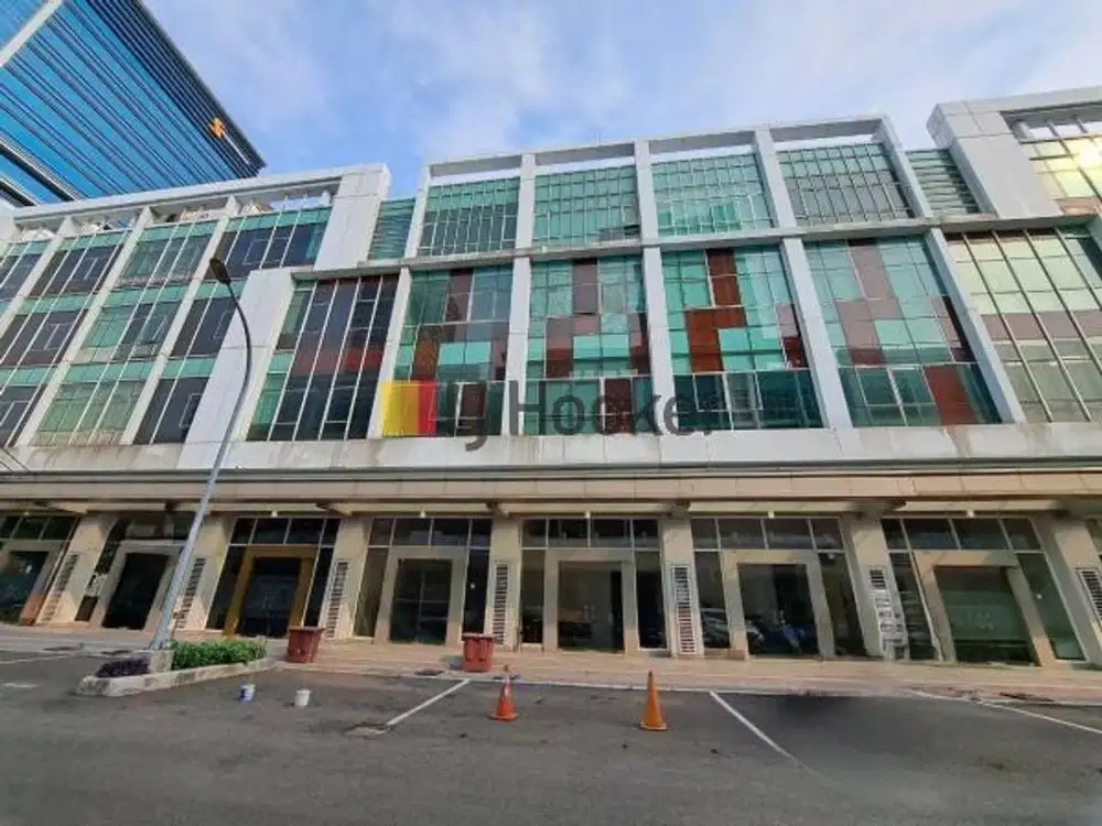 RUKO LUAS 5x16 DI THE KENSINGTON KELAPA GADING