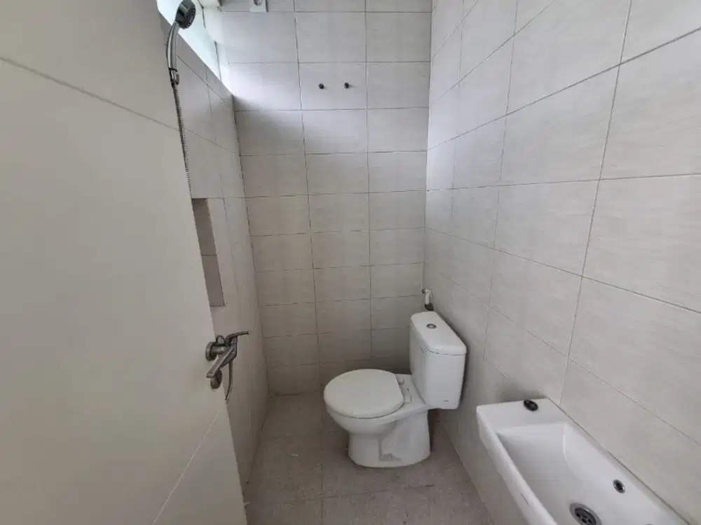 dijual murah rumah Northwest Hill,Surabaya Barat