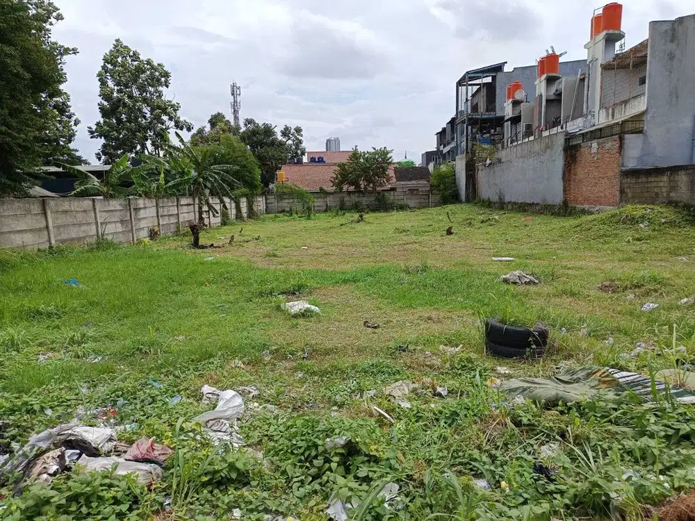 DI jual Tanah Strategis Pinggir Jalan Raya Pondok Aren, 920m2