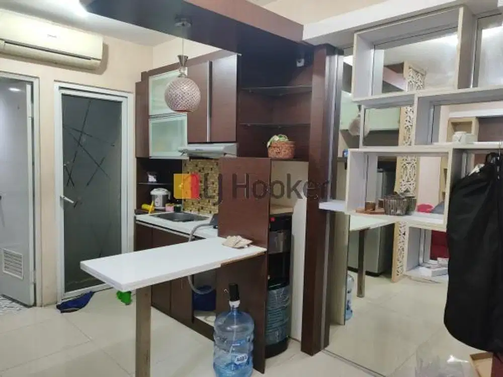 Apartemen Furnished di Pusat Kota Green Pramuka City Akses Strategis