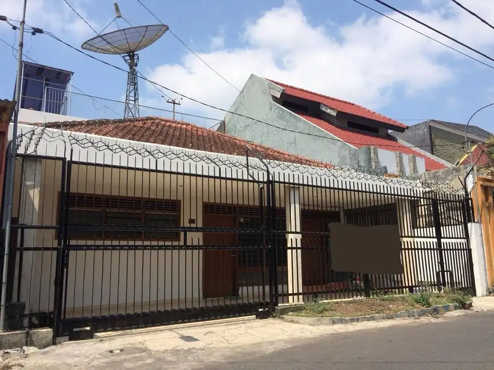 Disewakan Rumah 2 Lantai Gading Kasri Malang – Pusat Kota, Harga Hemat