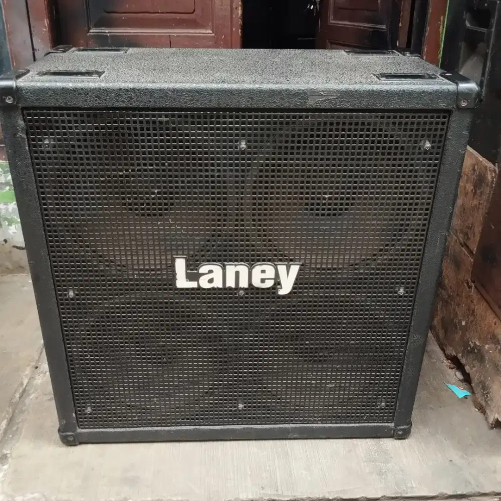 Cabinet speaker gitar Laney GS412
