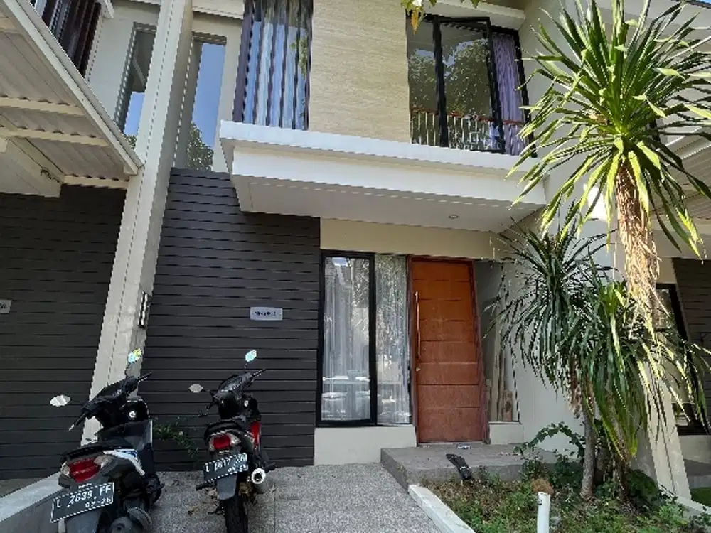 Murah Rumah dua lantai ada kamar bawah harga 900 jutaan only