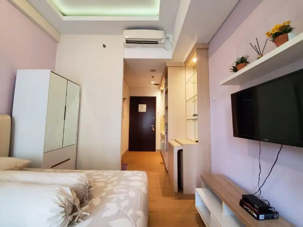 Apartement Saveria BSD City view garden & pool