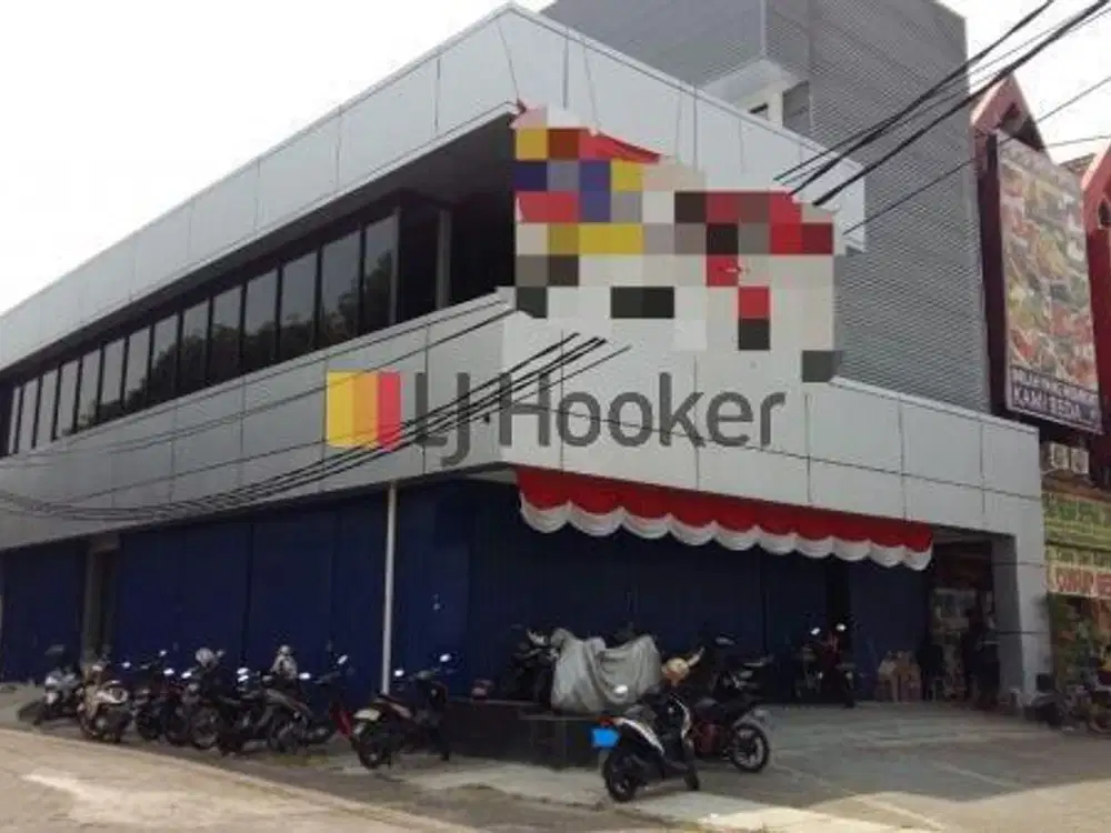 Ruko 3 Lantai 12x20 m2 di Boulevard Raya Kelapa Gading