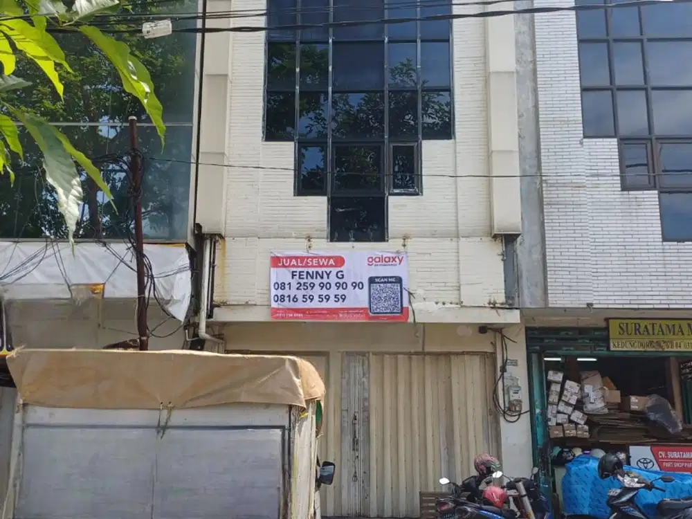 Disewakan Ruko Kedungdoro Cocok untuk usaha Pusat Kota