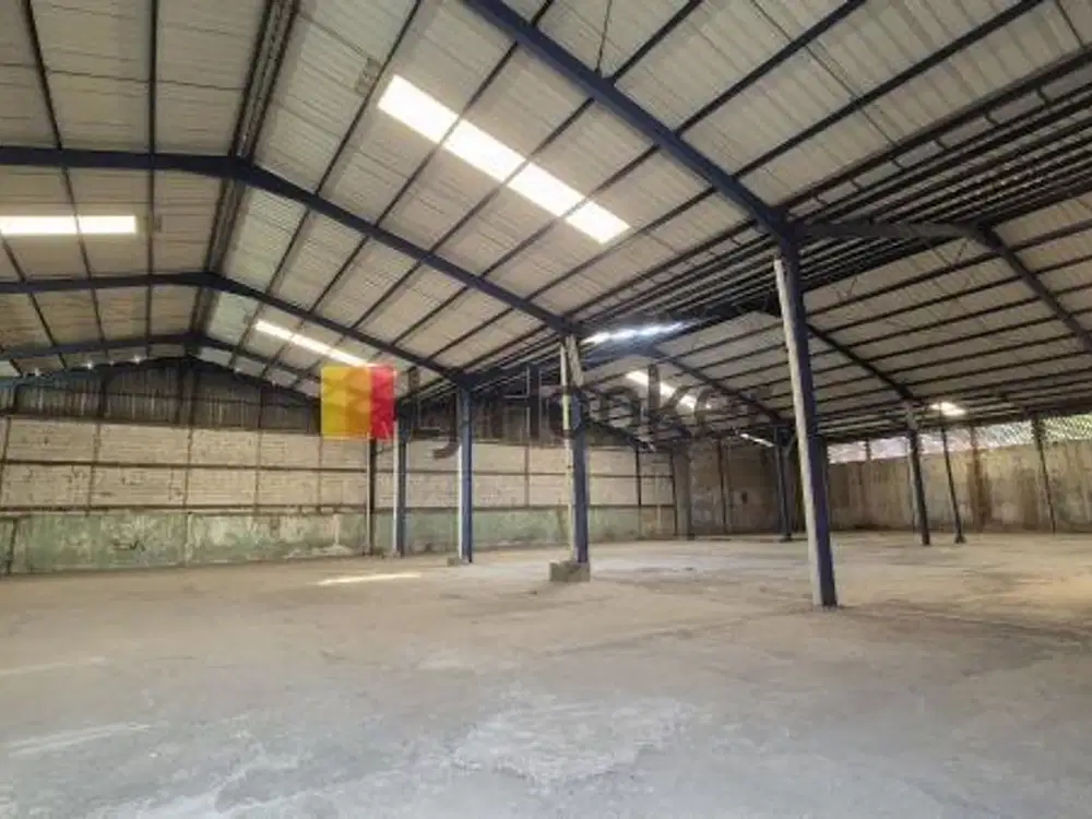 Gudang Strategis Bagus di Swadaya Pulo Gadung, Jakarta Timur