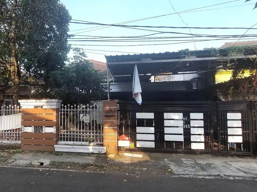Dijual rumah di simpang almunium sulfat