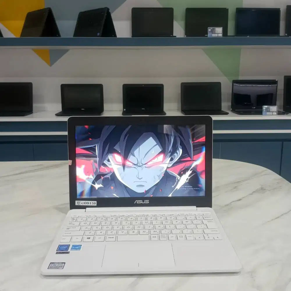 [AS10] Laptop Rendering Intel Nseries 4GB SSD 12inch Kamera Jernih