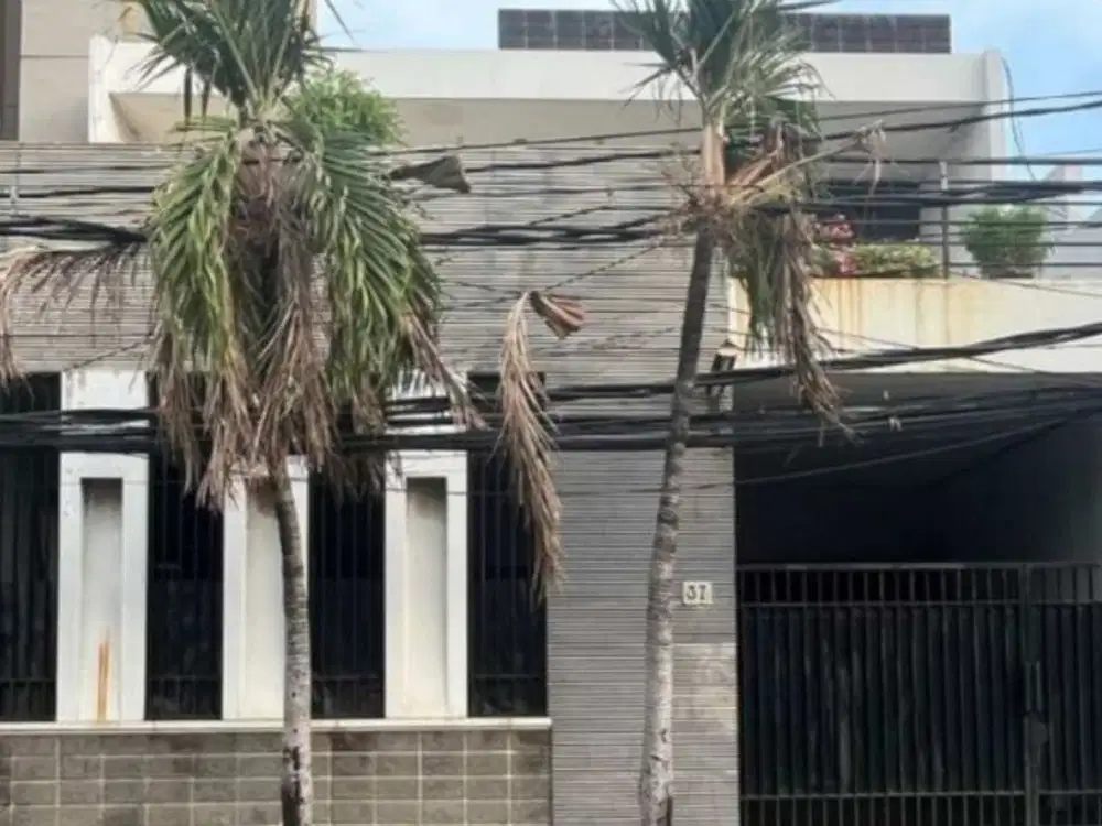 Rumah Komersial di Jalan raya Simpang Darmo Permai Selatan
