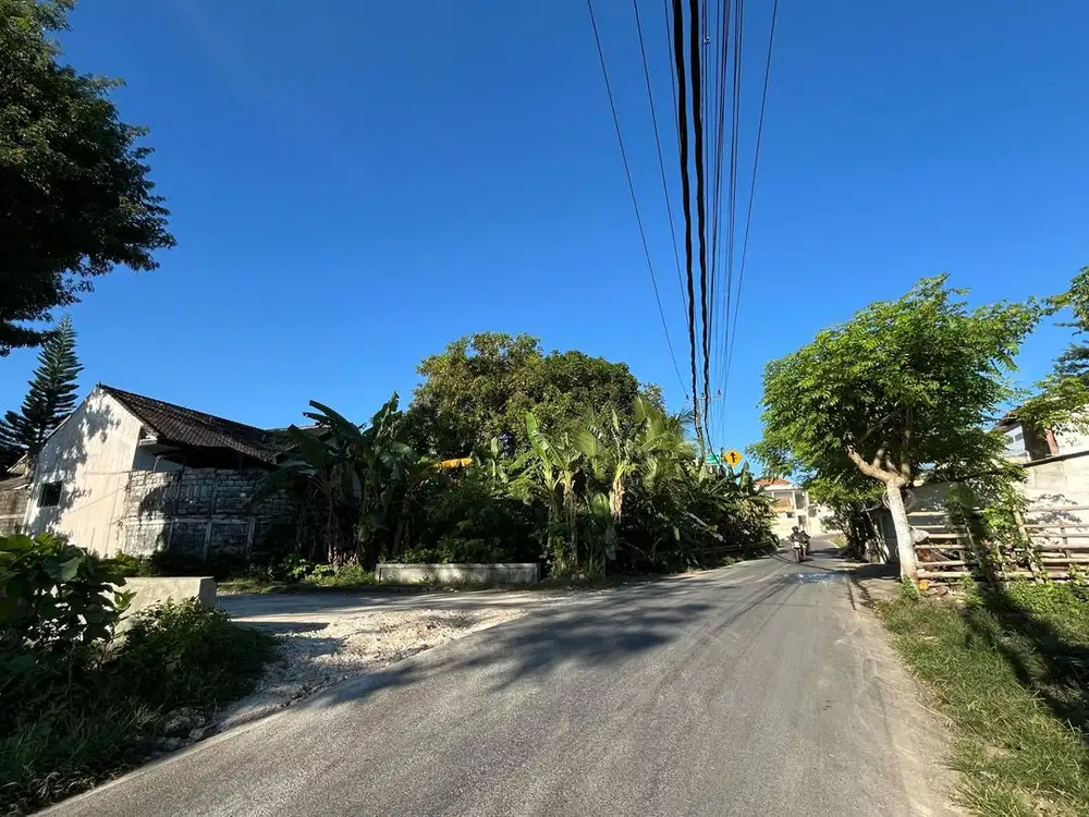 Tanah area Pantai Balangan Jimbaran