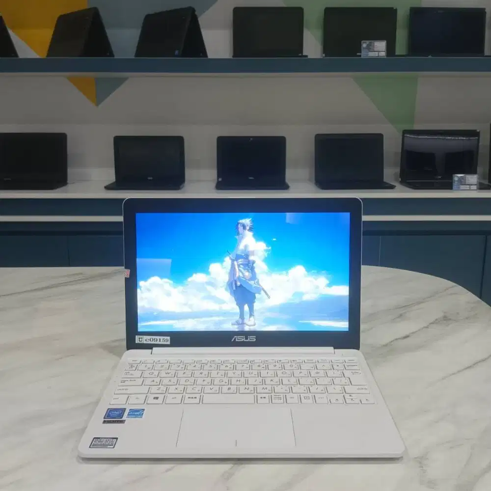 [AS10] Laptop Kuliah Intel Nseries 4GB SSD 12inch Kamera Jernih