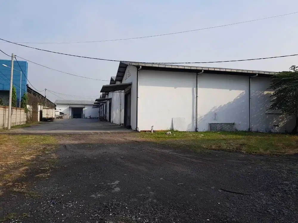 Pergudangan Siap Pakai di Jalan Raya Taman Sidoarjo, Dekat tol