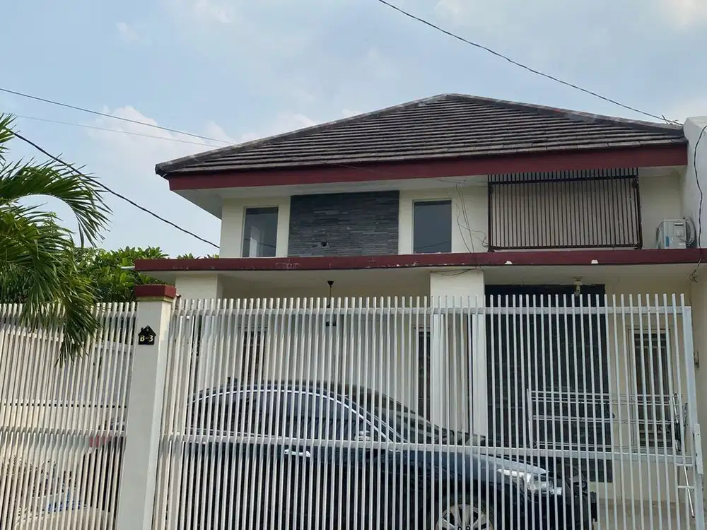 Rumah Siap Huni Furnished di Graha Royal Kebraon Surabaya Barat