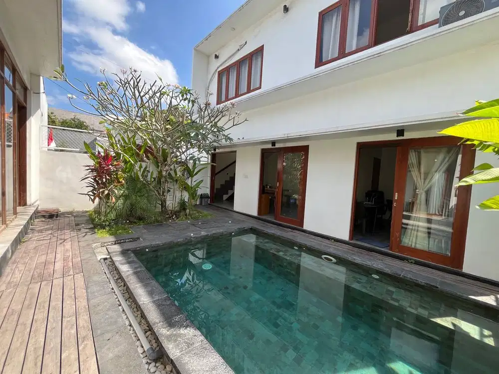 Villa Modern Tropis Di Puri Gading Jimbaran