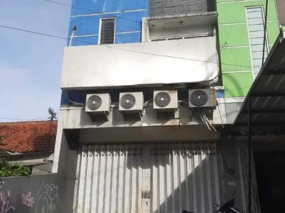 Disewakan Ruko dijalan raya galunggung cocok untuk kantor dan bimbel
