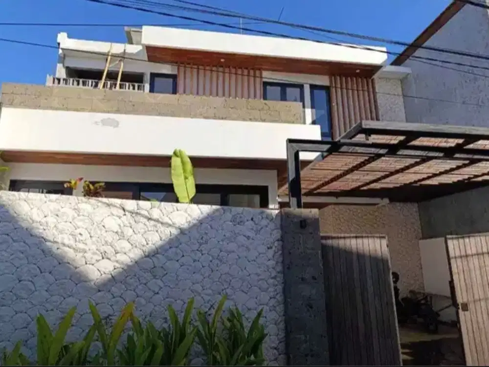 Villa Baru Tropis Modern di Sanur