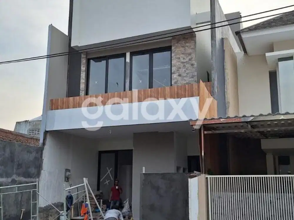 Rumah Mewah Pantai Mentari New, View Taman!