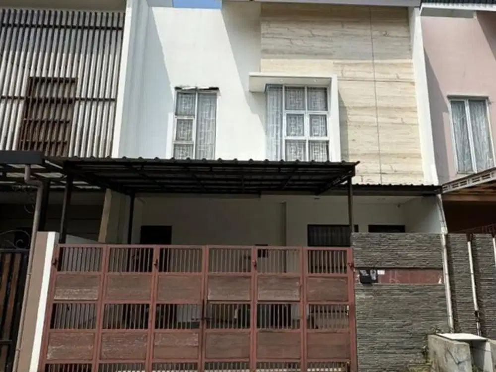 DIJUAL  RUMAH 3 LANTAI MODERNLAND TANGERANG