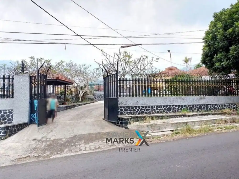 Dijual rumah Villa di songgokerto kota batu View gunung